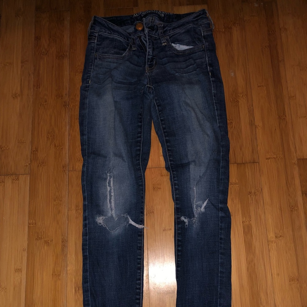 American eagle jeans!